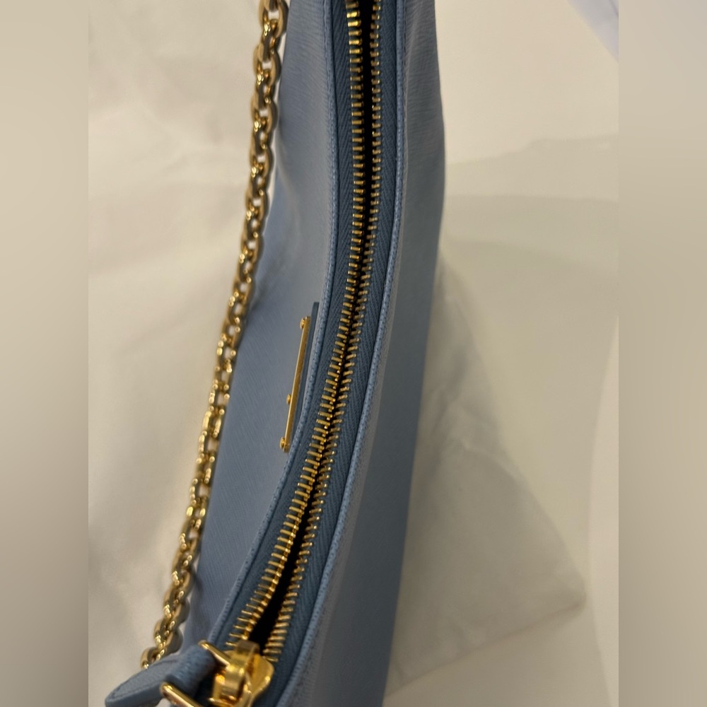 Prada Re-Edition 2005 Saffiano leather bag - Picture 8 of 12